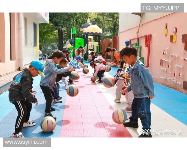 快乐幼儿园篮球歌谣让孩子们在欢声笑语中爱上运动与团结